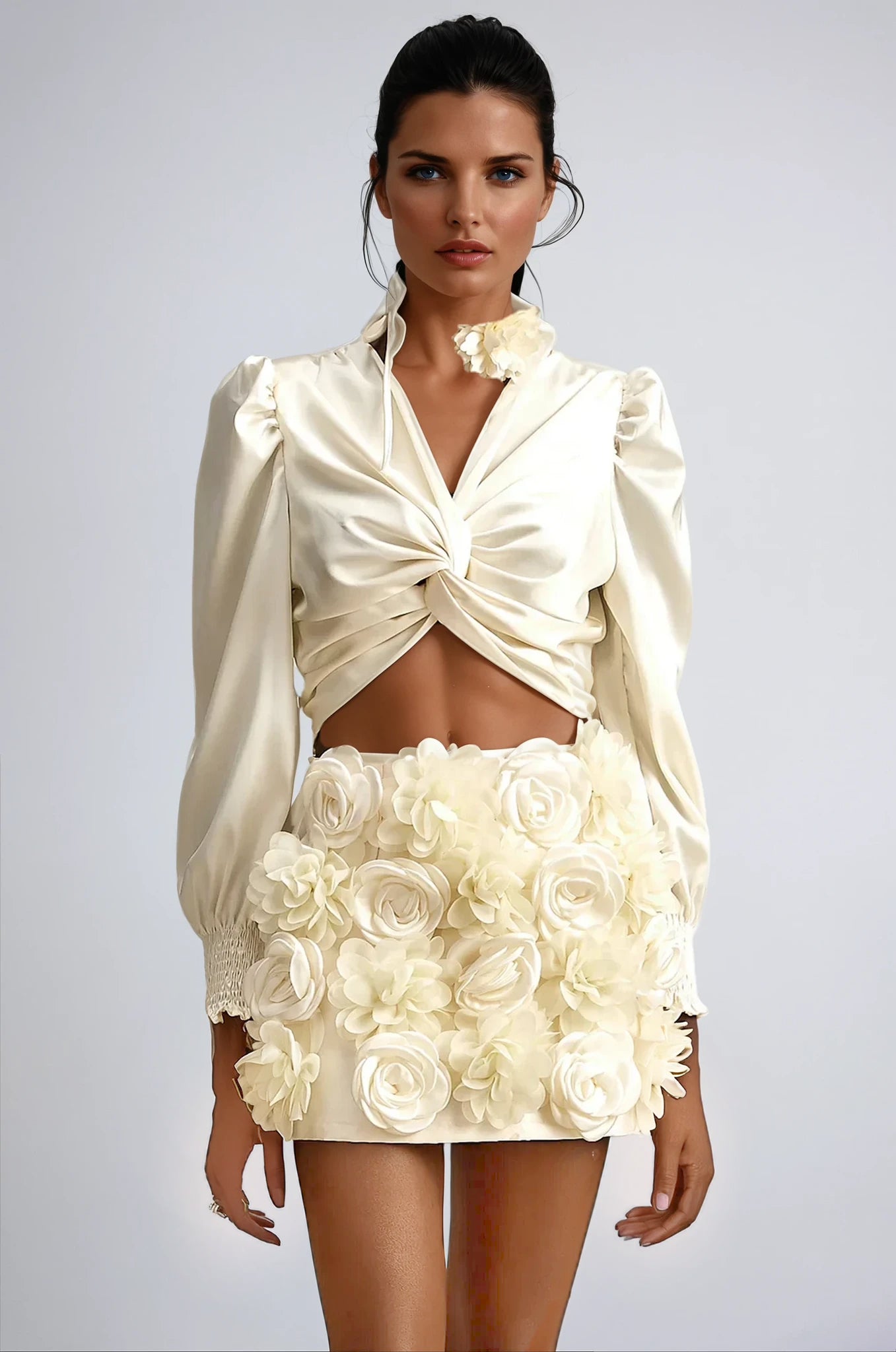 Floral ivory appliqué mini skirt